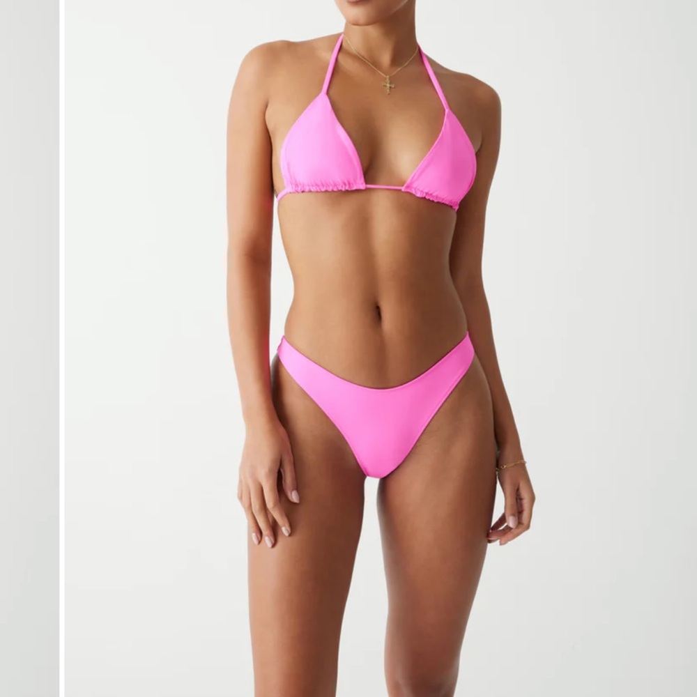 Frankie’s Bikinis Pink Set